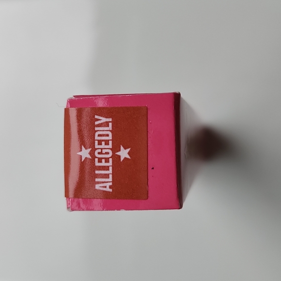 NIB Jeffree Star Velour Lip Liner - Picture 3 of 6